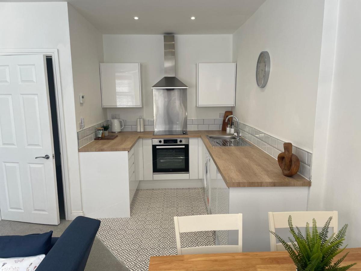Apartment #1 - At 12 Story St Kingston upon Hull Eksteriør bilde